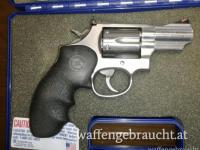 Smith & Wesson 66 im Kaliber .357 Magnum mit 2,5 Zoll Lauflänge 