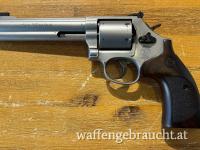 Revolver Smith & Wesson 686 6 Zoll International