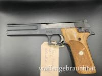 Smith & Wesson 422, .22 LR