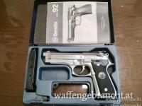 VERKAUFT! Beretta 92 FS Inox im Kaliber 9mm Para mit Transportkoffer und zweitem Magazin