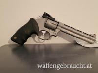 Taurus 689 
