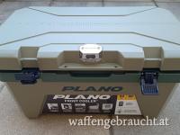 Plano Frost Cooler 32 Quart (30l) Inland Green