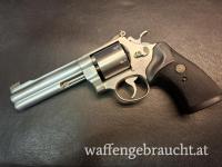 Smith & Wesson