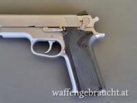 Smith&Wesson 1oo6 10mm auto
