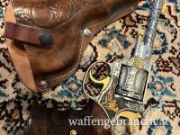 Revolver Graviert und mit Goldeinlage der Extraklasse