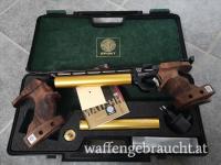 Steyr Evo 10 E mit Zwei Griffen