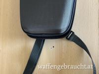 GPO Fernglas Rangeguide 3200 10x40 mit Entfernungsmesser