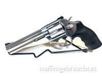 Smith & Wesson  686 STS