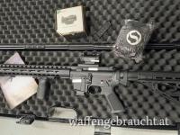 Schmeisser AR15 9mm mit Aimpoint