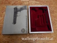 Pistole Steyr GB Verpackung mit Putzstock original aus den 1970ern und 1982ern