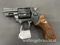 Revolver Fab.Taurus , Kal 38Spez. LL 2Zoll , Holzgriffschalen 