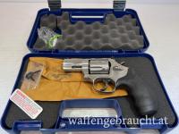 Smith & Wesson Modell 686 Plus(7 Schuss), 2,5-Zoll-Lauf 357 Magnum +++NEU+++