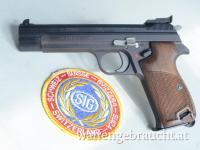 Schweizer SIG 210-6. Ungeschossen, unbespielt. Neuwertiges Komplett-Set incl. Reservemagazin