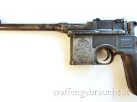 Mauser C96 mit Anschlagschaft