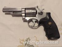 Smith & Wesson Mod. 66 in .357 Mag./.38 Spez. in Stainlessausführung mit Sickingerholster