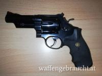 * VERKAUFT!! * S&W, Smith & Wesson, .44Mag., .44Rem.Mag., .44Magnum, .44 Rem. Mag. 6-Schuß Revolver mit 4" Lauf !! - RKJ