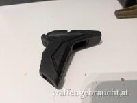 MLOK LINK Angled HandStop with Cable Management System