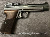 SIG 210-6 mit mit 3-Positionen Präzisionsvisierung