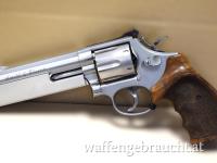 Smith & Wesson 686 Target Champion