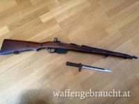 Steyr M95 Budapest 8x56R NUMMERNGLEICH plus Bajonet und Munition