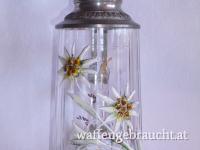 Alter Bierkrug mit Gams und Edelweiß, 22 cm