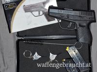 Taurus PT 709 Slim Pistole, 9mm Para. 9 x 19, 7+1 Kapazität, Zwei Magazine, Koffer, Bedienungsanleitung, Putzbürste und Werkzeug