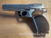 Sig P210