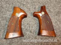 Smith & Wesson Griffschalen - N-Frame - Square But