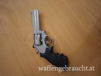 Smith & Wesson 686