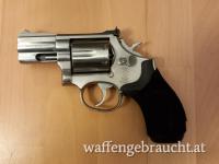 Smith & Wesson 686 2,5-Zoll Snub Nose Revolver