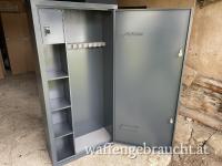 Waffenschrank für 8 LW und Zubehör Zustellung möglich 