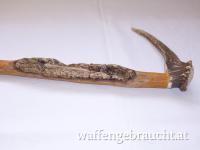 Wanderstock mit Hirsch-Griff