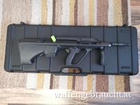 Steyr AUG A3 SA Flat Top (LL 417mm, Kal. .223 Rem.), Nato Schaft mit AR15 Magazin, Kawatec Abzug 