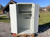 300 Kg Waffenschrank für 30 LW Zustellung möglich 
