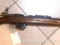 Sehr schöner spanischer Polizeikarabiner Bergmann Destroyer im Kaliber 9mm Largo mit Picatinny-Montage