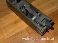VERKAUFT Aug A3 militärische Schlageinrichtung