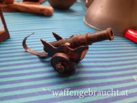 Alte Mini-Blechkanone- Geschütze, Militär-Skulptur 
