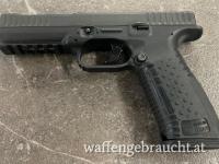 Pistole Arsenal Firearms Strike One inkl. Oberschenkelholster