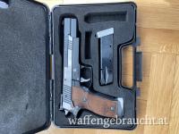 SIG SAUER P226s X SIX Black & White