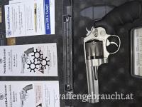 Smith and Wesson 929