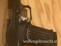 BUL AXE C Tomahawk
