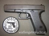 Glock 17 Gen. 2 , Cal. 9x19, Beschuss  1996 , mit zwei Magazinen und zugehöriger Box