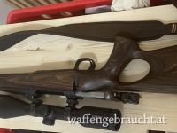 SM12  im Holzlochschaft -cal/ 308-/ 15.1?Gewinde-/mit Schalldämpfer eingeschossen, keine 20 Schuß..Neuwertig!