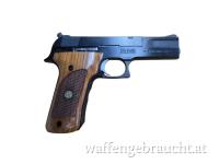 gebr. SMITH & WESSON Mod. 422 mit Holzgriff, Zustand: Gut