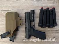 CZ P10F inkl. Holster und Licht