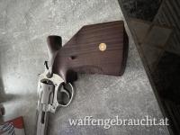 Sportgriffschalen für Revolver Alfa pro von 2zoll bis 6 Zoll neuwertig