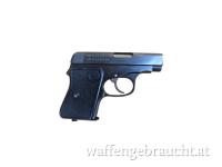 CZ Pistole mit Ledertasche
