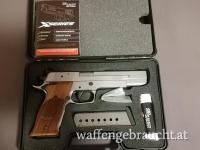 SIG Sauer P220S .45ACP