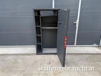 AKTION HeLux Waffenschrank Massiv 125kg , 3mm für 12 Langwaffen