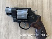 Smith & Wesson 327 PC Ultralight 8-Shooter, .357 Magnum NEU - RECHNUNG - UNGESCHOSSEN